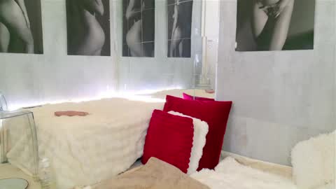 Snapshot of celya_chanel chatting on April 28, 7:08 pm CELIA online show from April 28, 7:08 pm