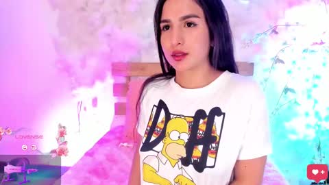 Hello guys my name is Sofi and Lizzie and  Vanessa online show from February 27, 9:04 pm