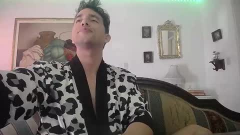 centurionjohnny online show from December 4, 1:53 pm