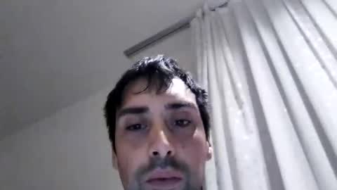 Snapshot of cercoavenezia chatting on October 27, 4:16 am Enrico online show from October 27, 4:16 am