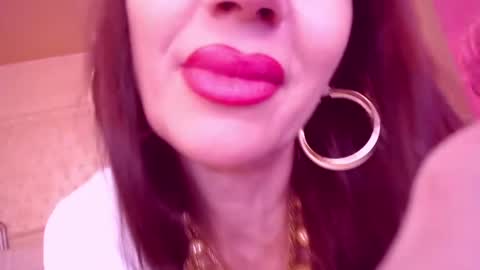 Snapshot of cerisedodd chatting on February 25, 4:24 am Cerise online show from February 25, 4:24 am