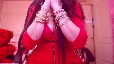 Snapshot of cerisedodd chatting on March 8, 6:32 am Cerise online show from March 8, 6:32 am