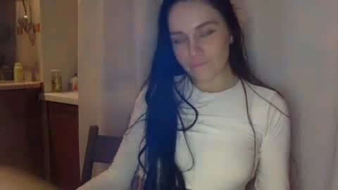 Snapshot of cerisedood82 chatting on October 13, 7:25 pm Eva online show from October 13, 7:25 pm