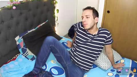 Snapshot of cerso1 chatting on December 2, 11:18 pm Cerso online show from December 2, 11:18 pm