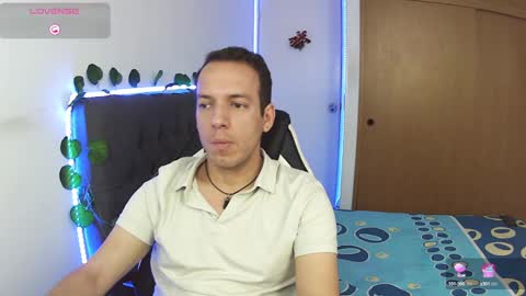 Snapshot of cerso1 chatting on December 6, 3:33 pm Cerso online show from December 6, 3:33 pm