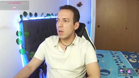 Snapshot of cerso1 chatting on December 6, 6:39 pm Cerso online show from December 6, 6:39 pm