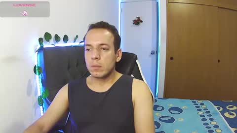 Snapshot of cerso1 chatting on December 7, 12:52 am Cerso online show from December 7, 12:52 am