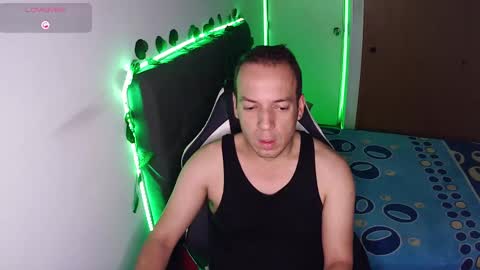 Snapshot of cerso1 chatting on February 15, 12:01 pm Cerso online show from February 15, 12:01 pm