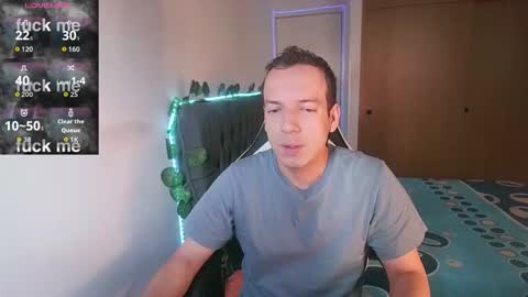 Snapshot of cerso1 chatting on October 1, 12:44 pm Cerso online show from October 1, 12:44 pm