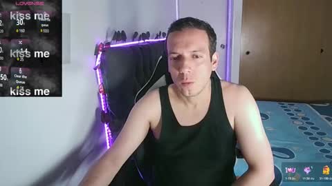 Snapshot of cerso1 chatting on October 18, 11:49 pm Cerso online show from October 18, 11:49 pm