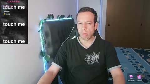 Snapshot of cerso1 chatting on October 20, 4:24 am Cerso online show from October 20, 4:24 am