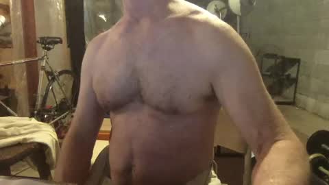 Snapshot of cfnmworkout1 chatting on May 26, 6:26 pm cfnmworkout1 online show from May 26, 6:26 pm