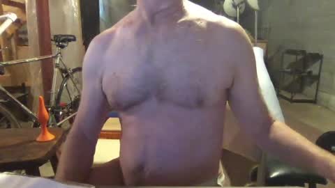 Snapshot of cfnmworkout1 chatting on June 4, 5:52 pm cfnmworkout1 online show from June 4, 5:52 pm
