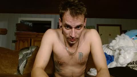 Snapshot of cguffey2284 chatting on December 28, 8:58 am cguffey2284 online show from December 28, 8:58 am