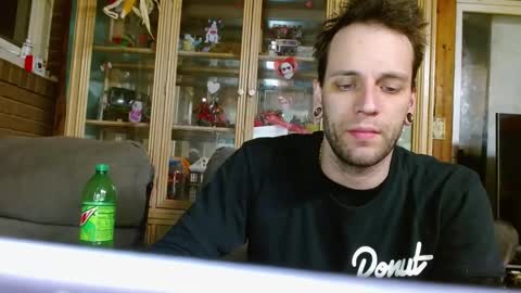 Snapshot of cguffey2284 chatting on February 2, 1:45 am cguffey2284 online show from February 2, 1:45 am