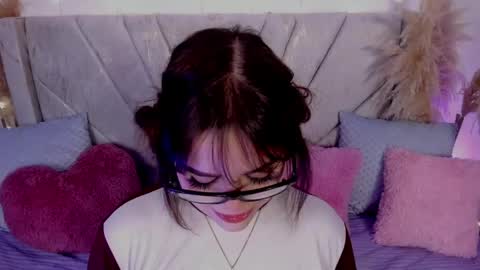 Snapshot of chaarlotte_1 chatting on May 31, 12:56 pm charlotte online show from May 31, 12:56 pm