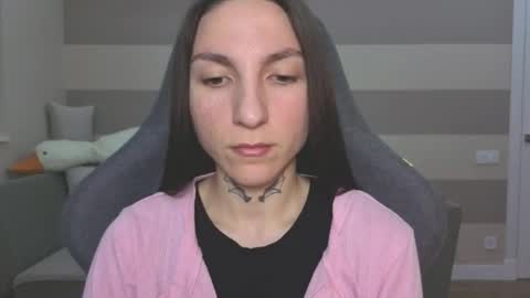 Kate online show from April 22, 6:49 am