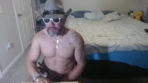 Chuck online show from April 27, 9:29 am