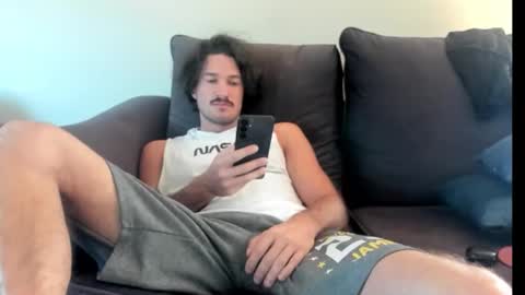 Snapshot of chadpowerz chatting on October 16, 7:26 pm Lydong online show from October 16, 7:26 pm