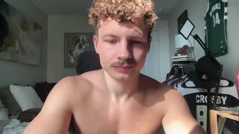 Snapshot of chadtitan chatting on September 19, 2:29 pm ChadTitan online show from September 19, 2:29 pm