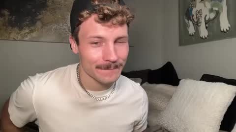 Snapshot of chadtitan chatting on September 24, 2:42 pm ChadTitan online show from September 24, 2:42 pm