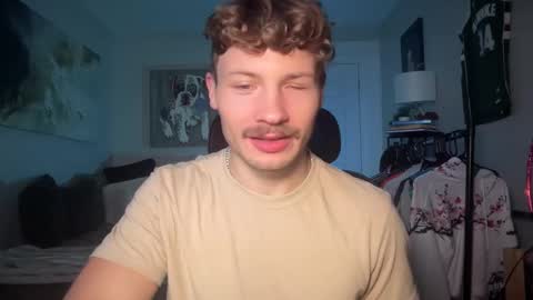 Snapshot of chadtitan chatting on October 26, 3:40 pm ChadTitan online show from October 26, 3:40 pm