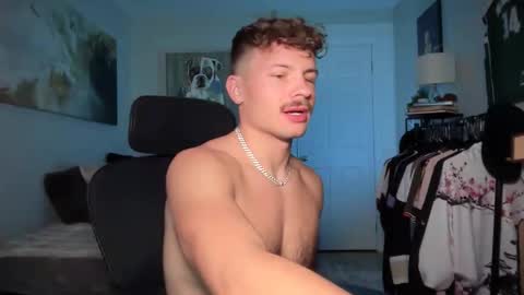 Snapshot of chadtitan chatting on November 5, 3:34 pm ChadTitan online show from November 5, 3:34 pm