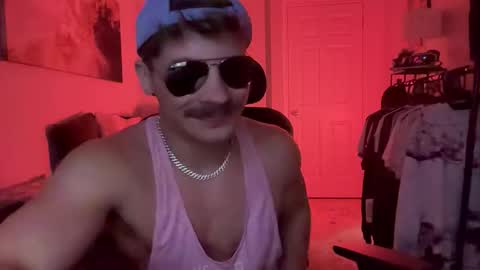 Snapshot of chadtitan chatting on November 16, 4:18 am ChadTitan online show from November 16, 4:18 am