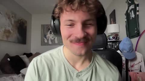 Snapshot of chadtitan chatting on November 24, 4:18 pm ChadTitan online show from November 24, 4:18 pm