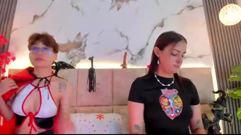 Snapshot of chaeyounng chatting on August 8, 1:02 pm chaeyounng online show from August 8, 1:02 pm