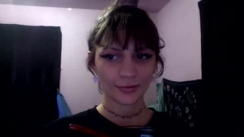 chaia online show from April 22, 5:36 pm