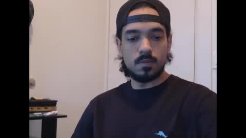 Snapshot of chainnballz chatting on November 17, 11:32 pm ChainNballzz online show from November 17, 11:32 pm