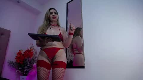 Charlotte Grey online show from December 11, 9:23 pm