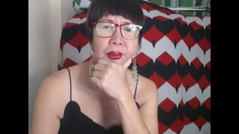 Snapshot of champaka123 chatting on January 20, 12:15 am champaka online show from January 20, 12:15 am