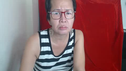 Snapshot of champaka123 chatting on February 3, 12:25 pm champaka online show from February 3, 12:25 pm