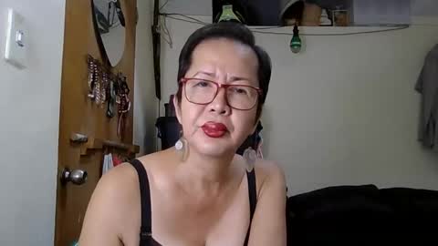 Snapshot of champaka123 chatting on September 30, 11:10 pm champaka online show from September 30, 11:10 pm