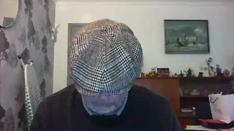 Champers online show from December 18, 9:48 am