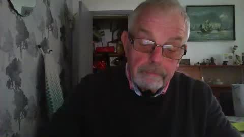 Champers online show from March 9, 9:35 am