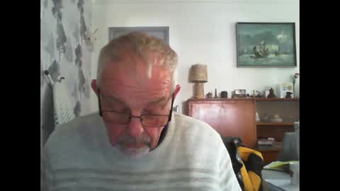 Champers online show from April 23, 1:13 pm