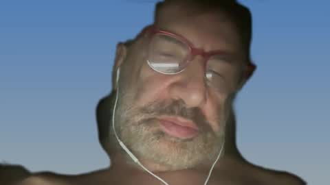 champsex305610 online show from February 8, 6:33 pm