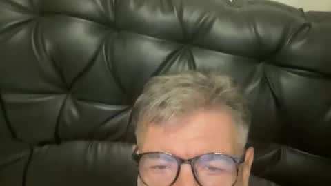 champsex305610 online show from March 1, 6:43 pm