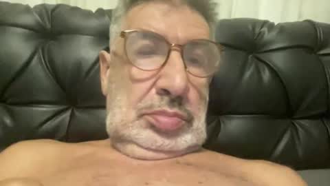 champsex305610 online show from April 3, 5:22 pm