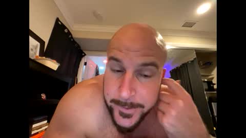 Snapshot of chance69cruise chatting on March 11, 3:59 am Chance Cruise online show from March 11, 3:59 am