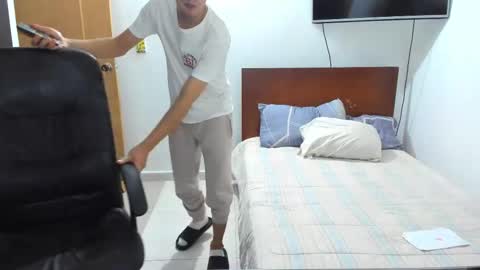 Kenji online show from November 26, 1:17 am