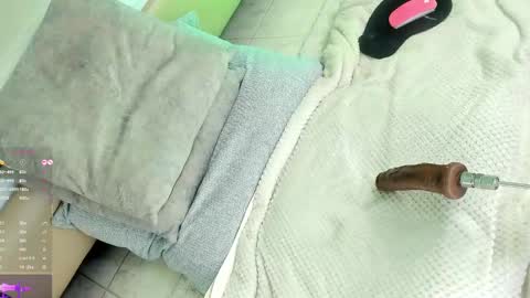 CHANELL online show from March 9, 5:44 am