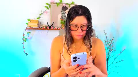 chanell online show from March 28, 12:05 pm