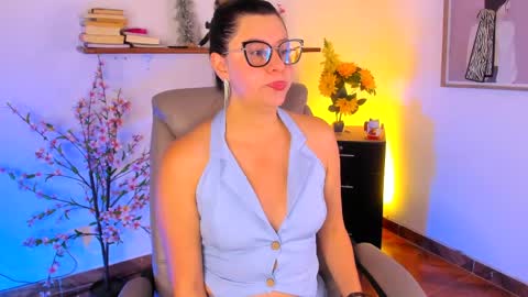 chanell online show from June 6, 11:59 am