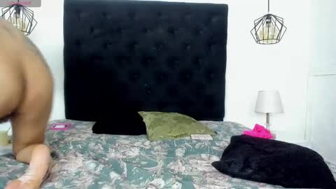 Snapshot of chanellejohnson_ chatting on March 12, 7:17 pm chanellejohnson_ online show from March 12, 7:17 pm