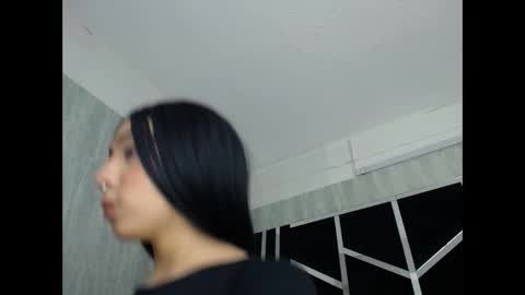 chaniesmith69x online show from September 21, 9:11 am