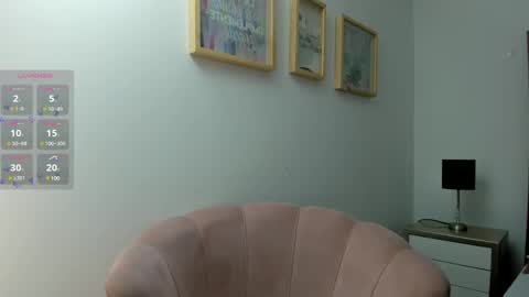 Channelfox  online show from December 14, 8:40 pm